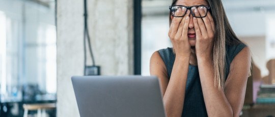 El reloj que no elegiste: por qué forzar tu ritmo biológico tiene un costo que no ves