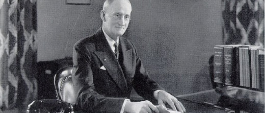 Walter Dill Scott
