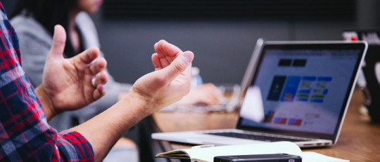 Psicólogos que ayudan a prepararse oposiciones