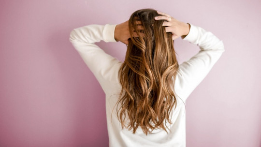 Por qué no me crece el cabello