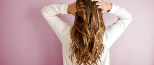 Por qué no me crece el cabello