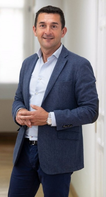 Tomás Santa Cecilia