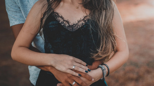 Efectos de la mitomanía en las relaciones de pareja