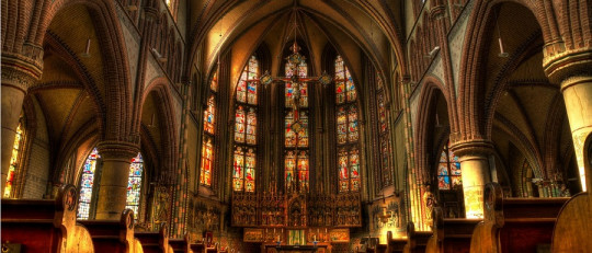 ¿Cuanto más inteligentes, menos religiosos?