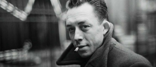 Las 120 mejores frases de Albert Camus