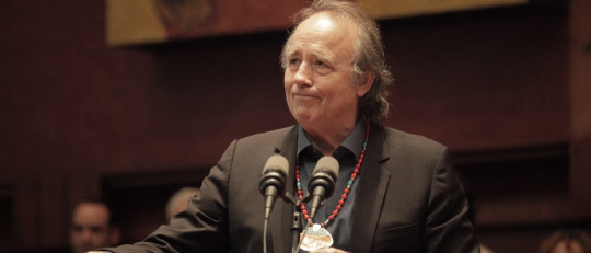 Las 85 mejores frases de Joan Manuel Serrat
