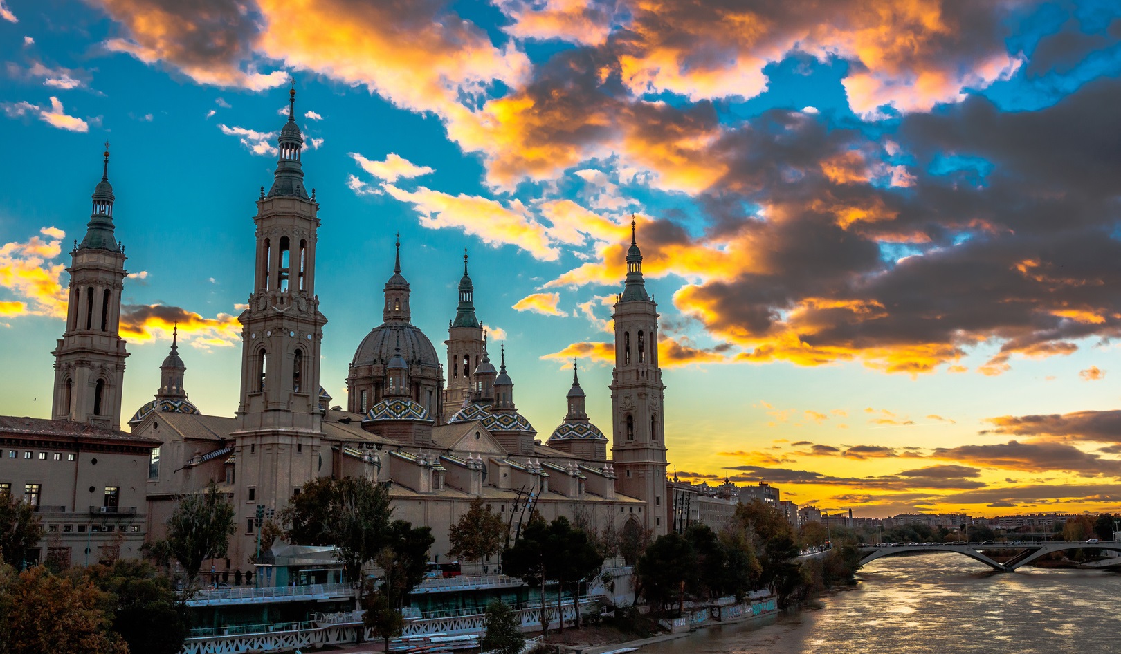Psicólogos en el distrito de La Almozara (Zaragoza)