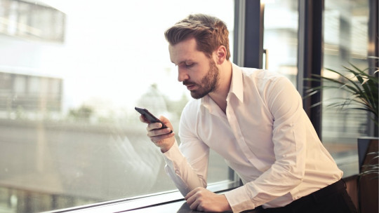 Problemas psicológicos derivados del mal uso de las redes sociales