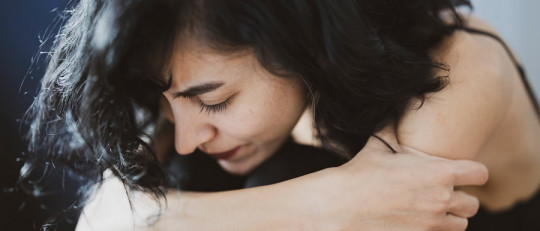 ¿Cómo se usa la terapia EMDR para tratar los trastornos disociativos?