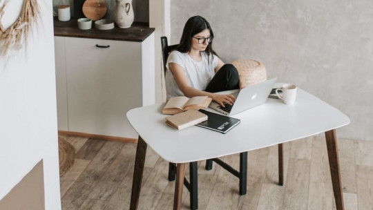 Las claves psicológicas que explican la eficacia de la terapia online