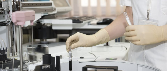 Las 5 diferencias entre ciencia y tecnología