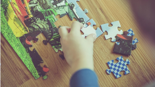 Por qué el juego es importante en la terapia infantil
