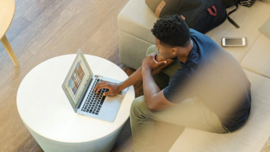 12 maneras de usar LinkedIn para encontrar trabajo
