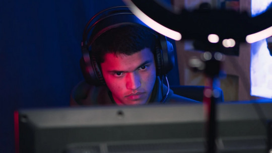Consecuencias emocionales de la adicción a los videojuegos en adolescentes
