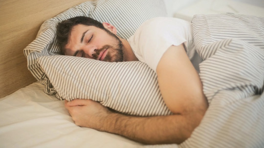 Por qué dormimos