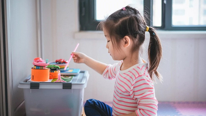 Contraste conductual en niños